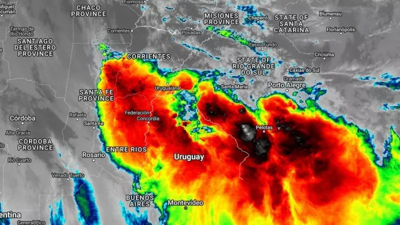 A tempestade tropical Akará se formou na costa do Sul do Brasil nas primeiras horas desta segunda-feira (19) é um fenômeno raro, com apenas quatro registros na história recente do País. – Foto: Defesa Civil RS/Reprodução/ND