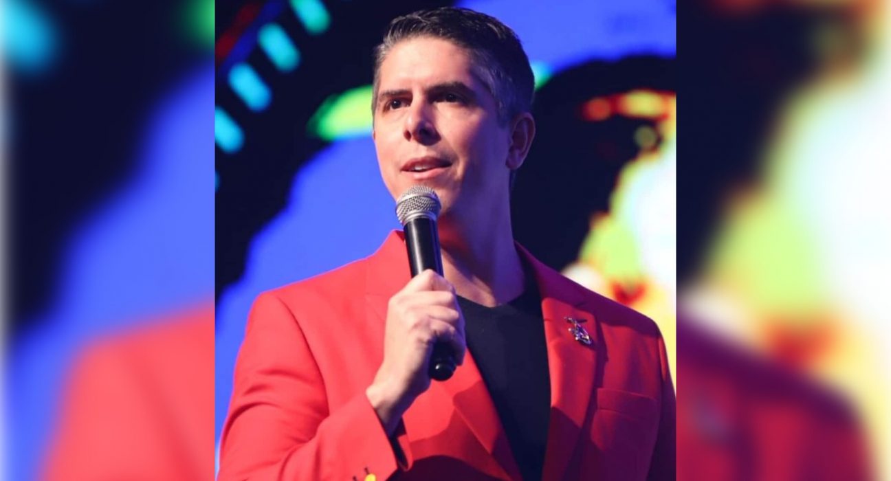 Palestra de Gabriel Villarreal em Presidente Getúlio sobre excelência Disney.